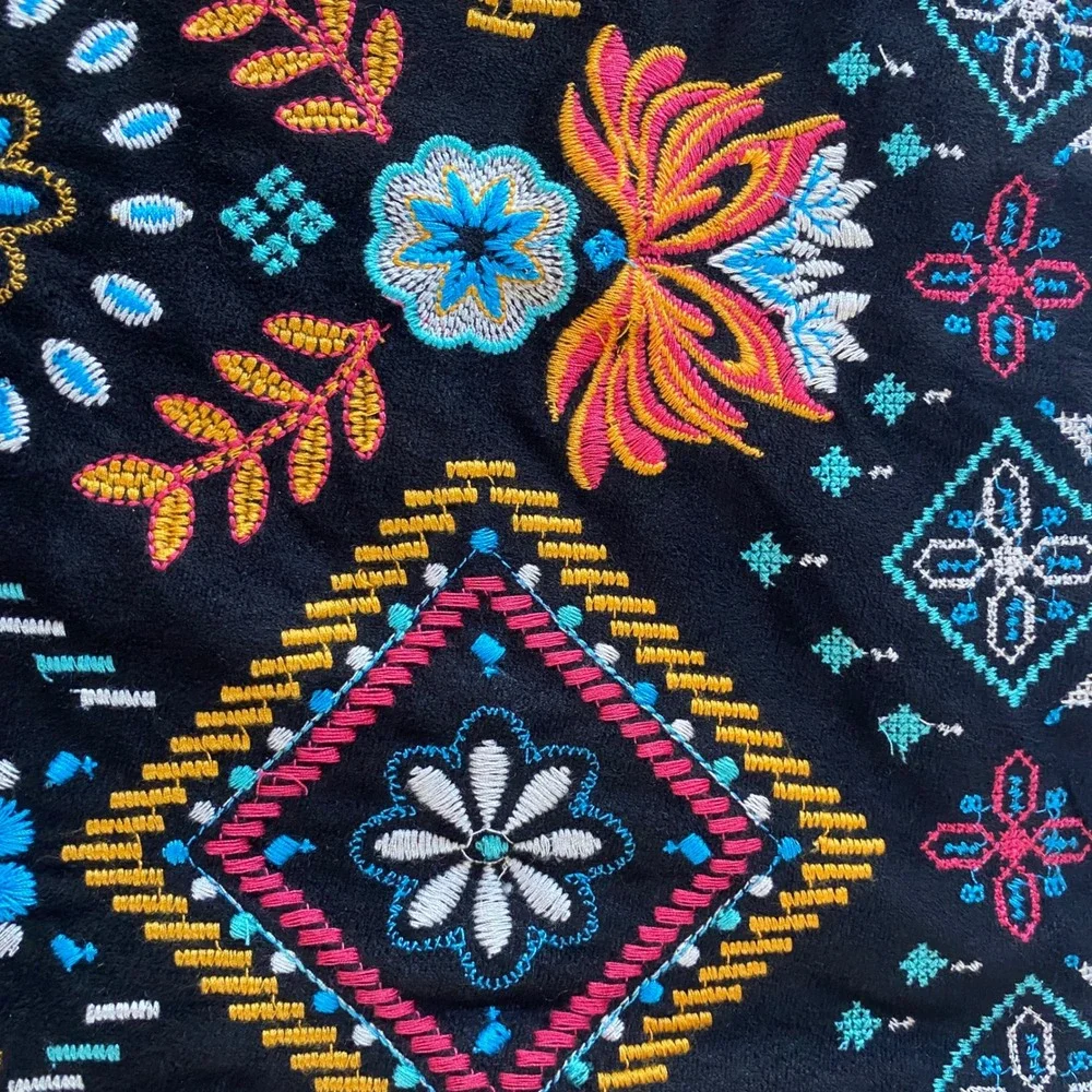 Savanna Jane Embroidered Skirt Floral Mini Patchwork  Bohemian Festival‎ Size S